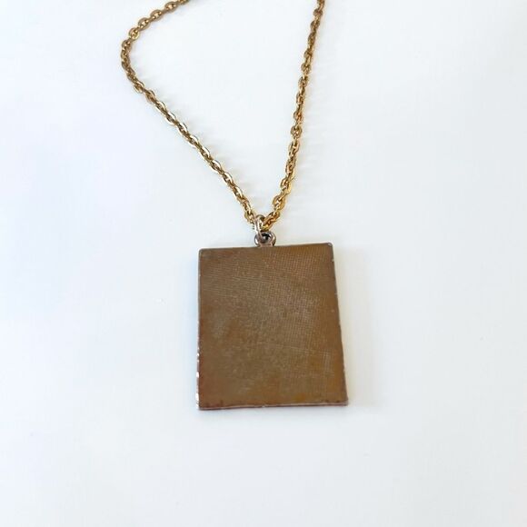 Vintage Gold Bingo Nut Charm Necklace - Picture 4 of 4